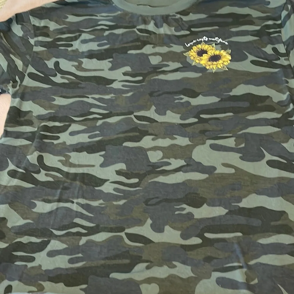 Used top size L - Picture 1 of 10